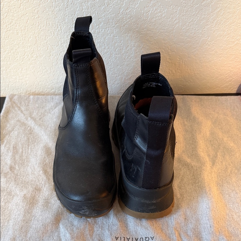 Frye Men's Black Leather Chelsea Boots, Vibram sole